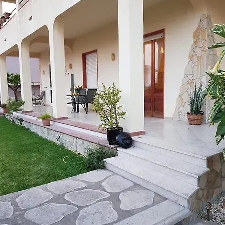 Confetti Di Mandorla Beach House Holiday home